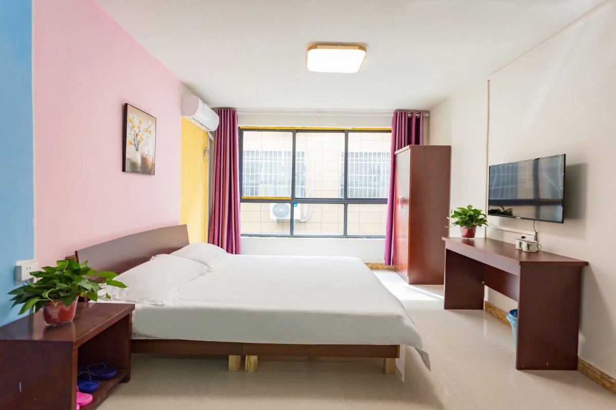  天下民宿 之 开封橘子酒店 