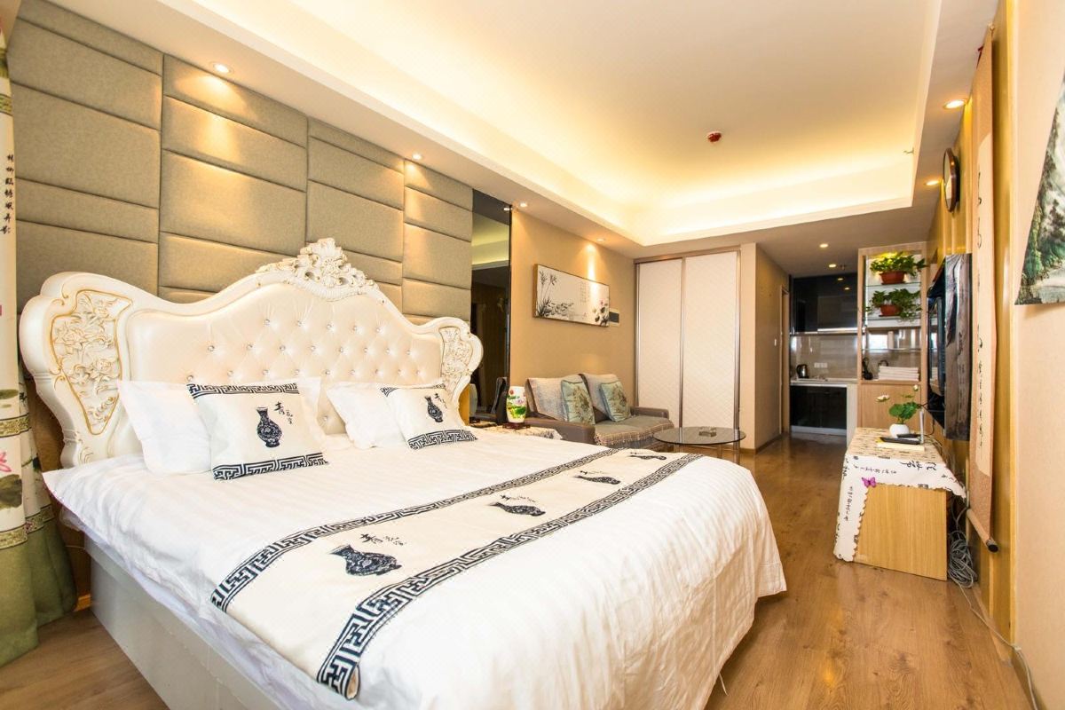  天下民宿 之 沈阳悠途酒店公寓 