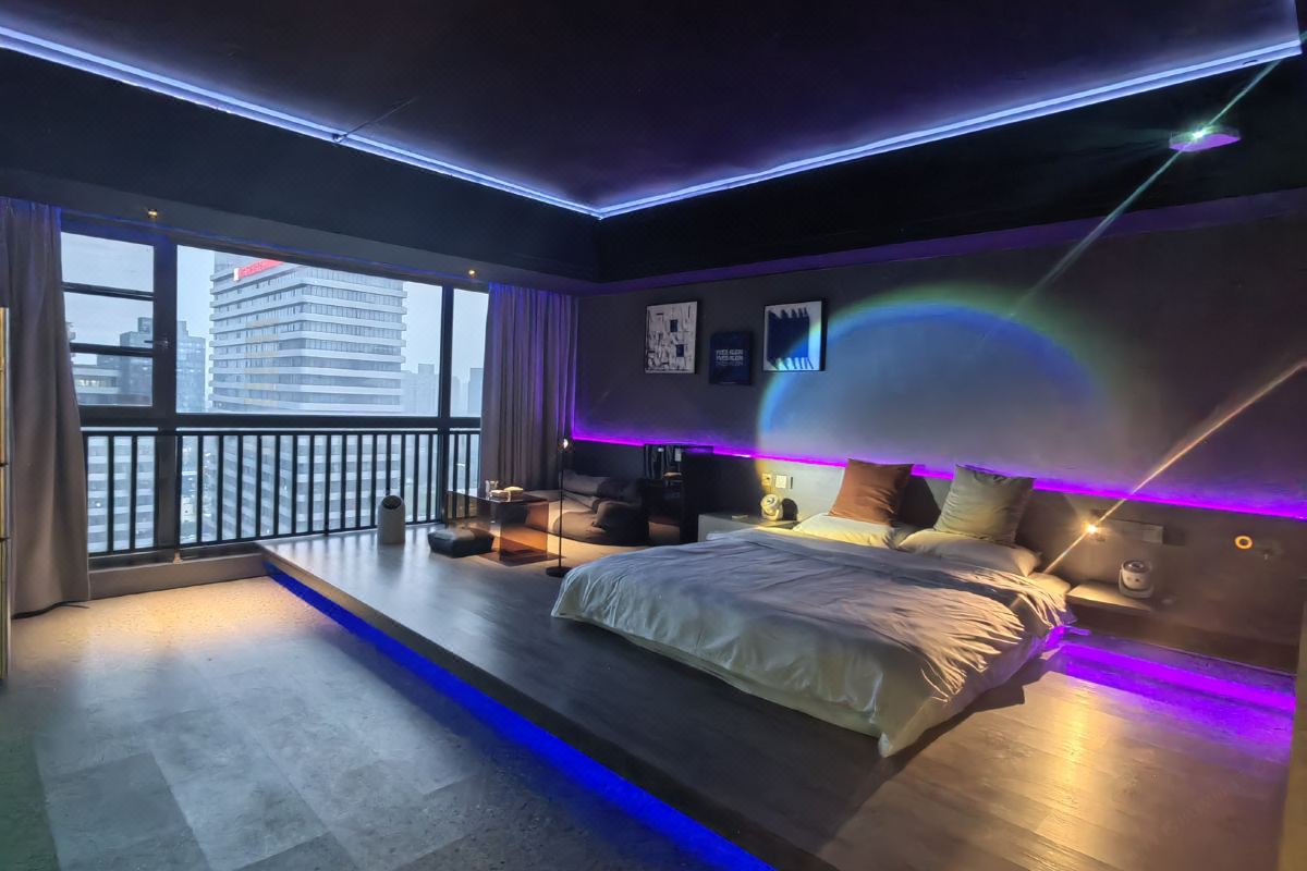  天下民宿 之 南昌M·H设计师影院酒店公寓(红谷滩万达广场店) 