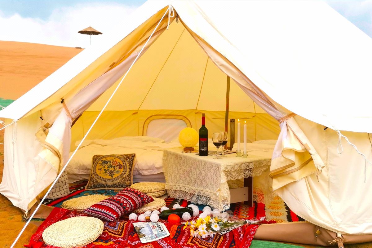  天下民宿 之 腾格里沙漠漠客越野营地 