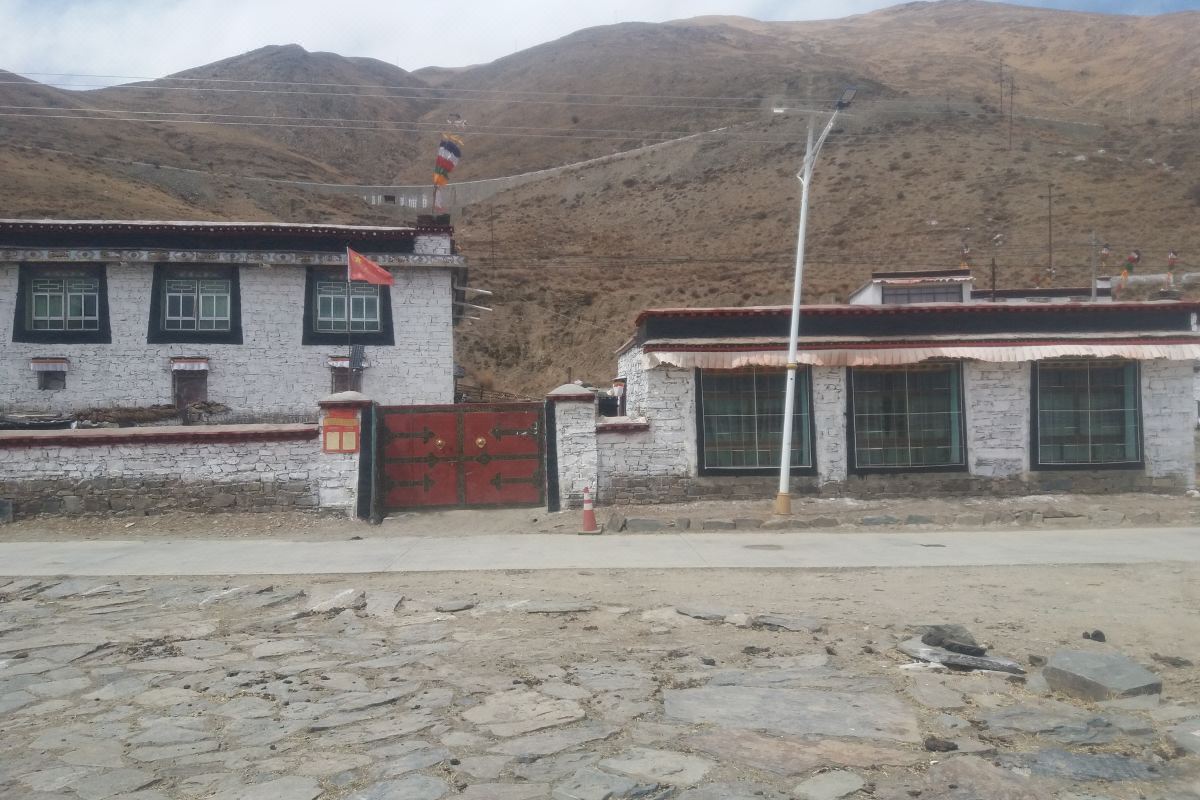  天下民宿 之 羊卓德吉家庭旅馆 