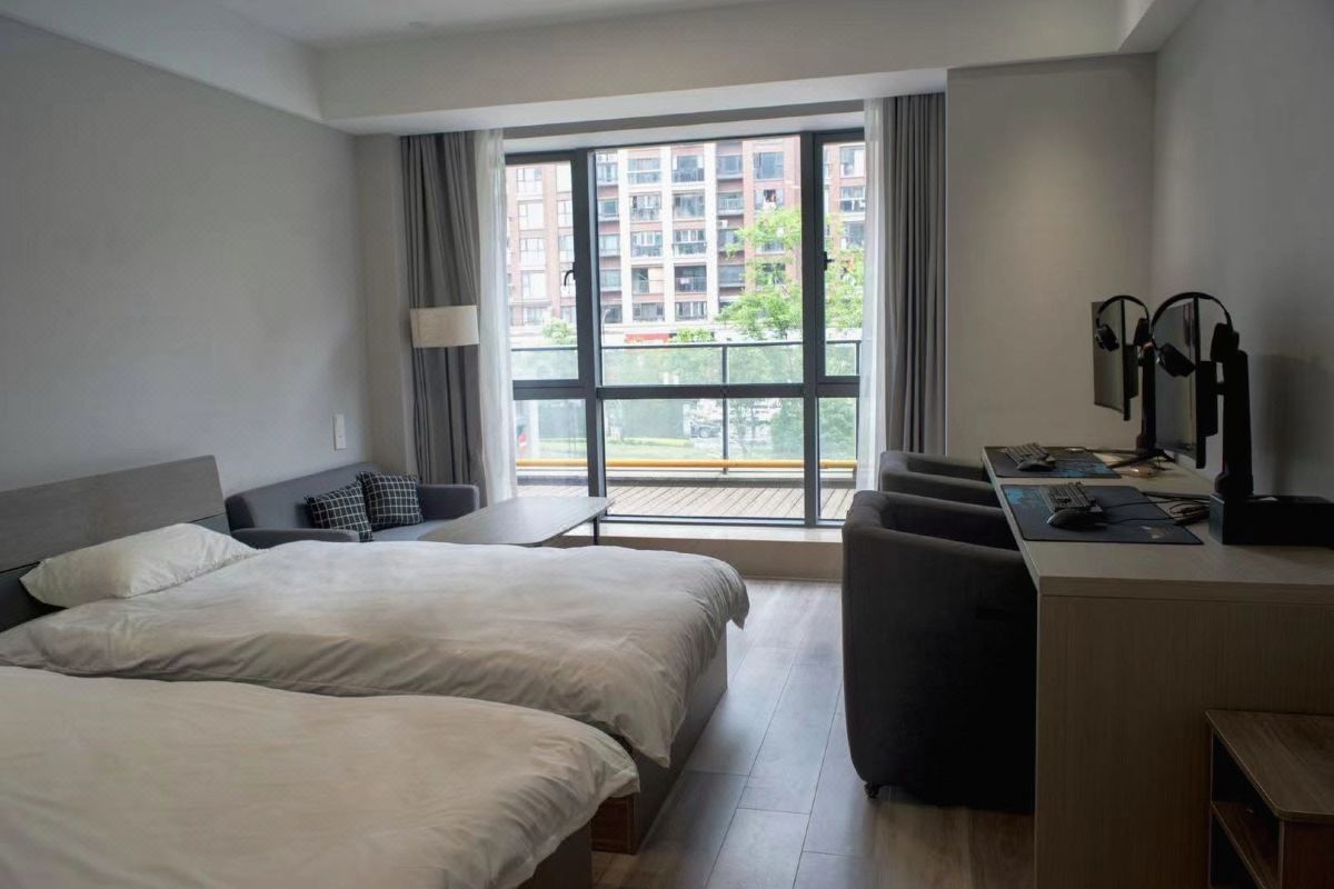  天下民宿 之 杭州今朝弈电竞酒店 