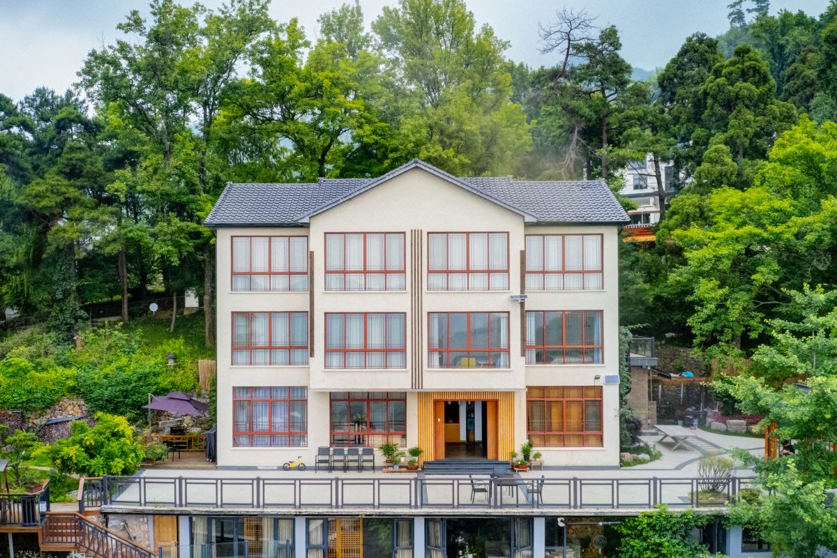  天下民宿 之 杭州结庐在境民宿 