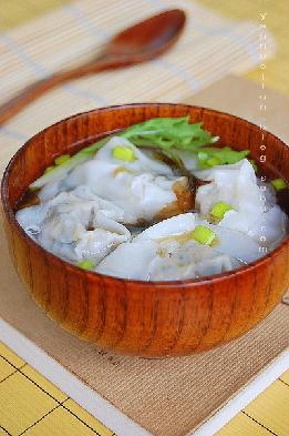 荠菜鲜虾馄饨