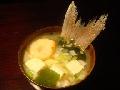 鱼骨海带芽味增豆腐汤