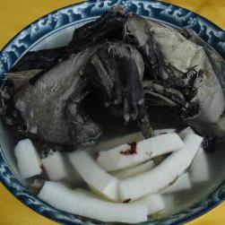 椰子煲竹丝鸡