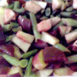 甜菜四季豆苹果沙拉