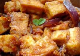 叁巴豆腐 （Sambal tofu）