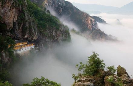 温州南雁荡山东西洞景区