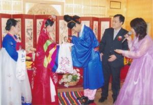  天下民宿 特产 之 朝鲜族传统婚礼 