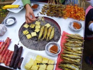  天下民宿 特产 之 青岩小豆腐 