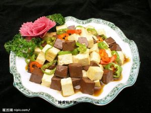  天下民宿 特产 之 红白豆腐 